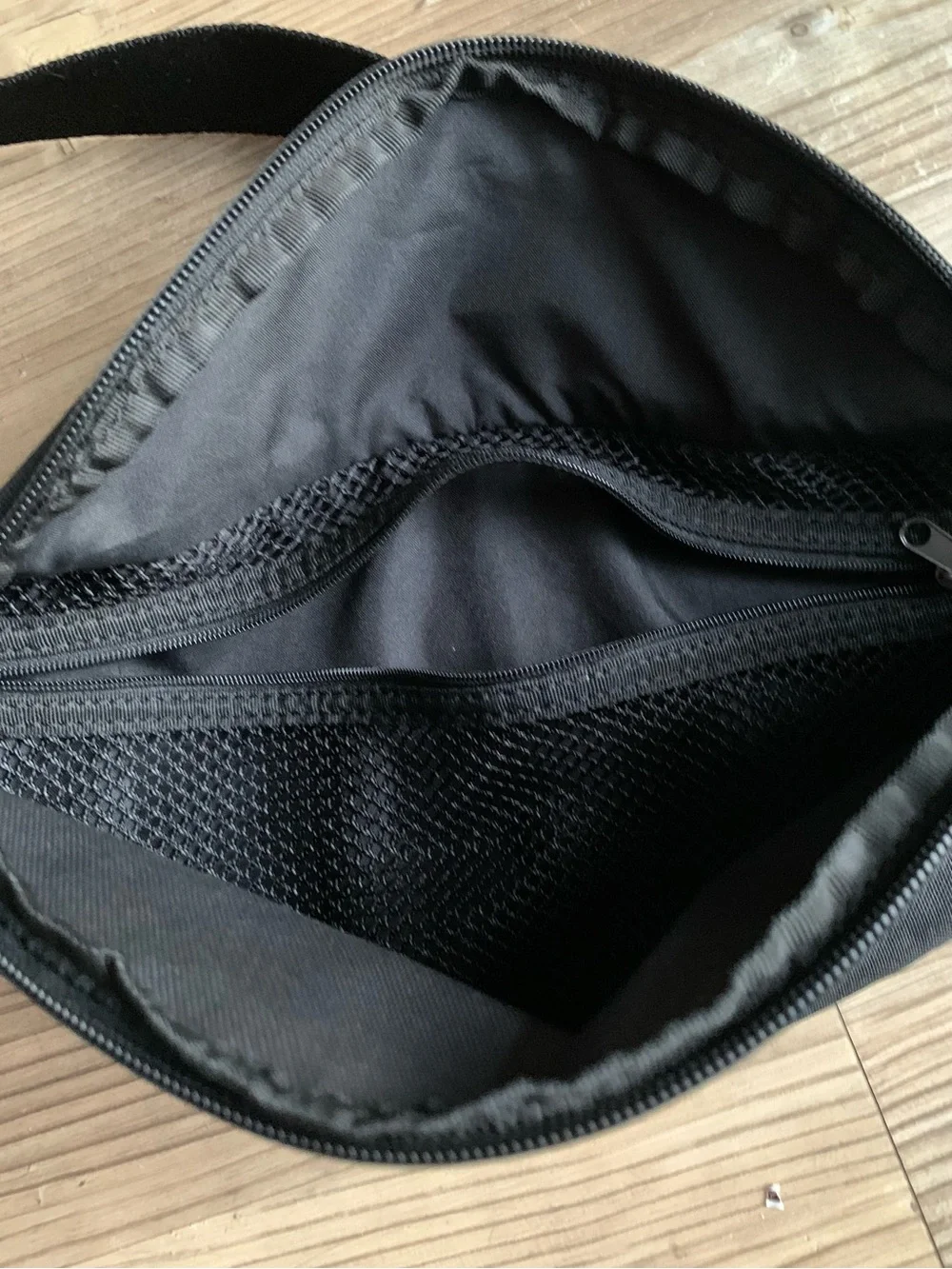 Nike Heritage Small Waistbag Unisex Sports Bag Travel Black DB0488-010